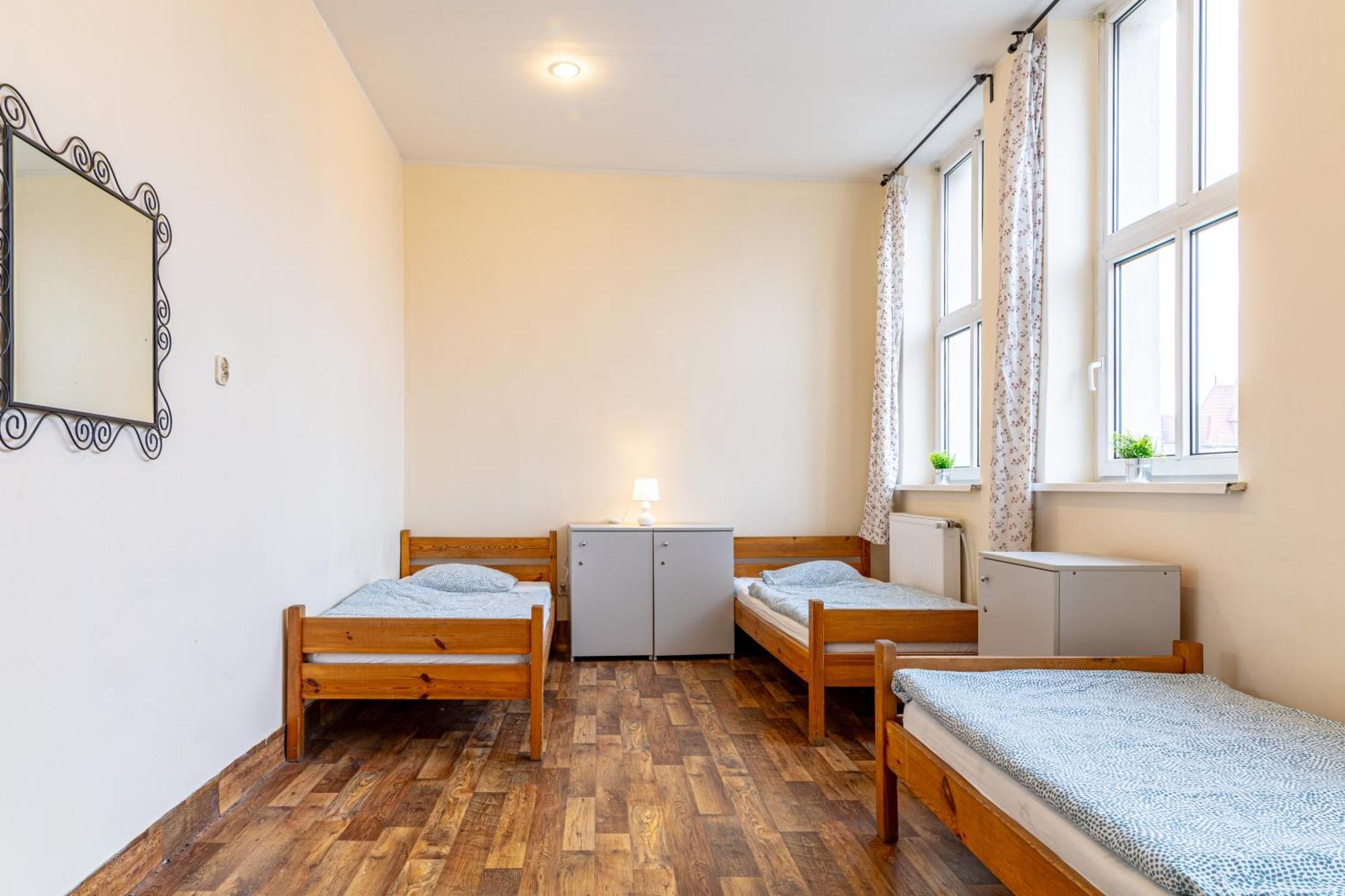 Hostel Orange Plus Stary Toruń Exterior foto